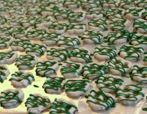 drizzled yogurt pretzels