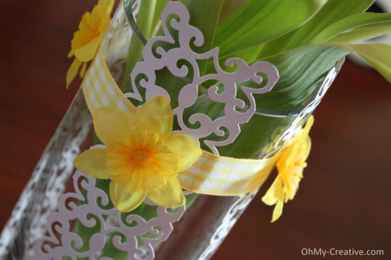 Spring Centerpiece And Table Style Using Scrapbook Paper