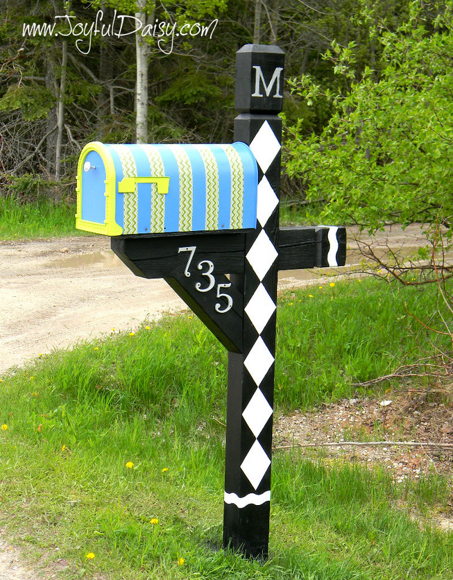 MAILBOX MAKEOVER with DUCK TAPE & PAINT!