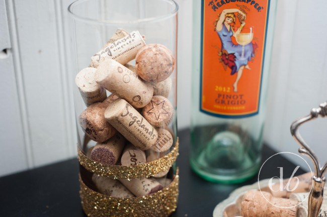 This is a great easy craft for a DIY Glitter Vase that can store wine corks, or become a beautiful new vase for flowers!