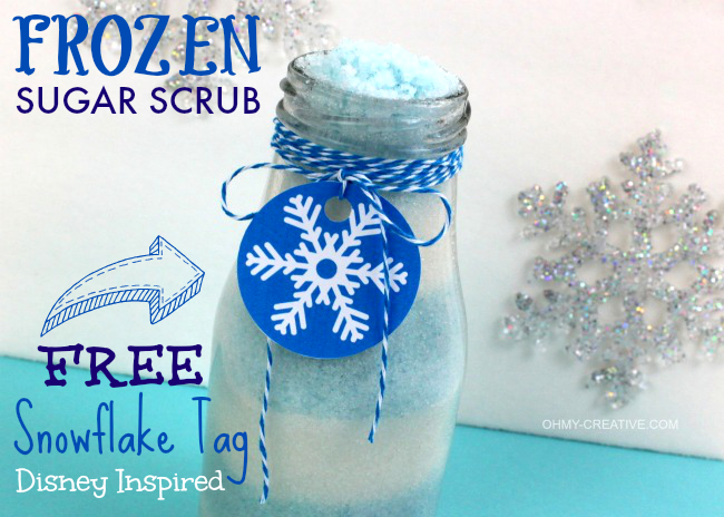 This Disney Inspired Frozen Sugar Scrub with FREE Snowflake Printable Tag is an easy to make gift idea or party favor! | OHMY-CREATIVE.COM