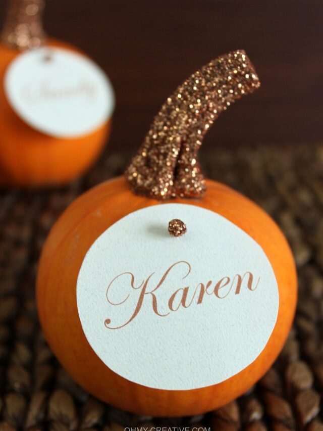 DIY Glitter Pumpkin Table Decor