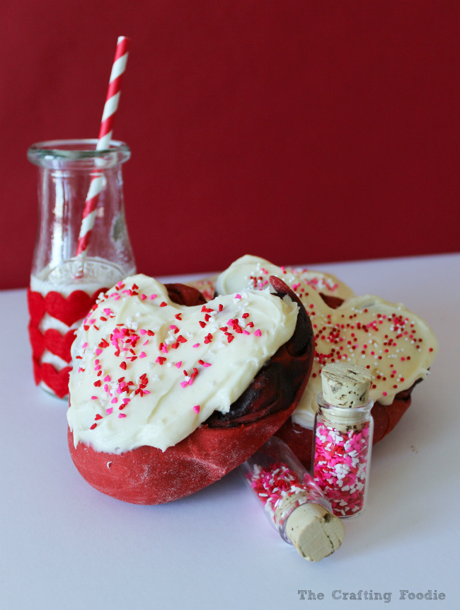 Heart Red Velvet Coffee Cakes |The Crafting Foodie
