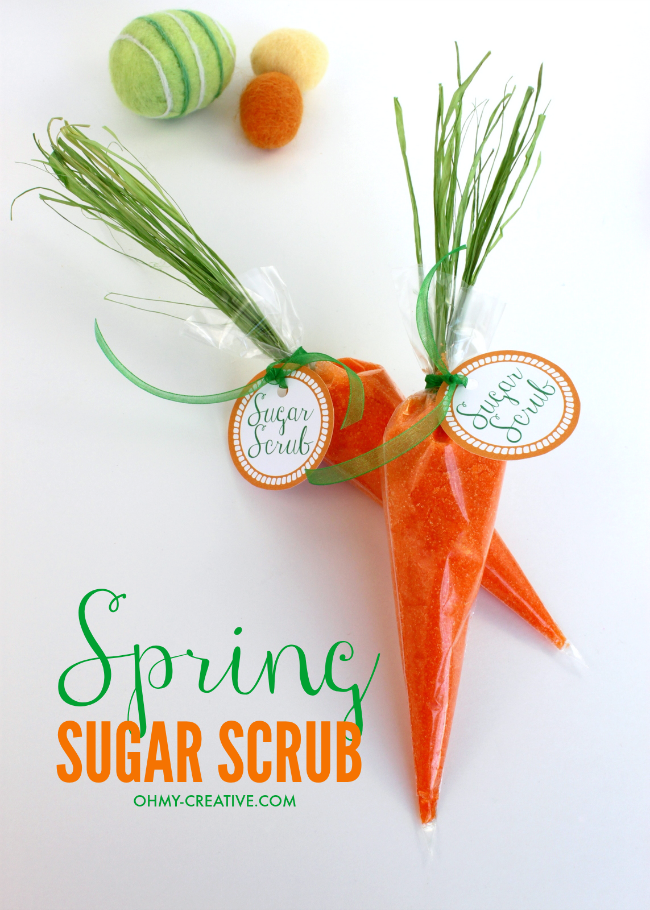 This Spring Carrot Sugar Scrub is easy to make and makes a pretty favor for Spring celebrations, bridal or baby showers or to add to an Easter Basket | OHMY-CREATIVE.COM 