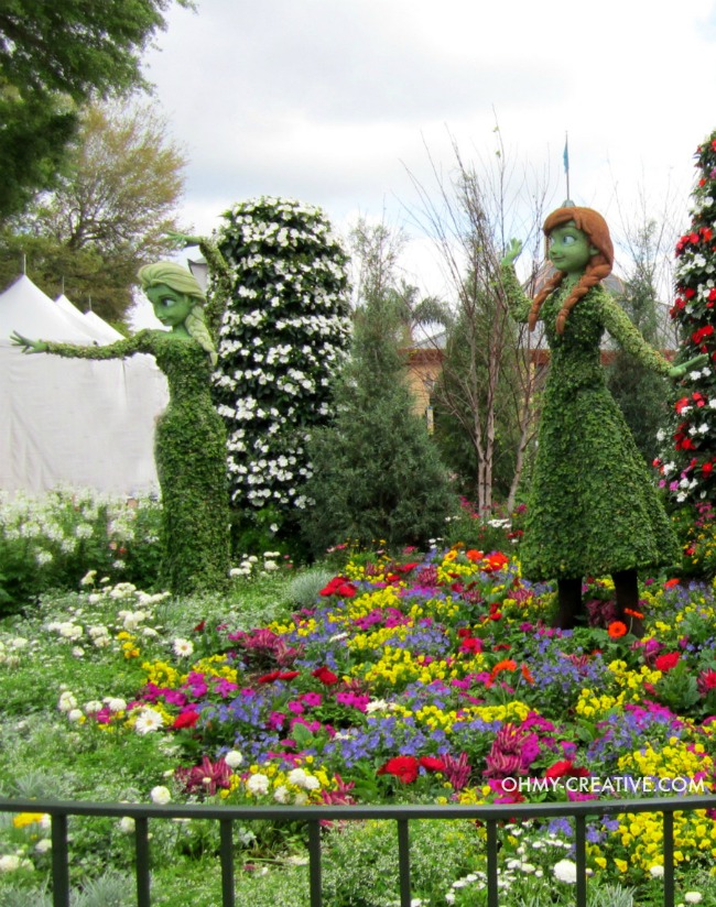 Anna and Elsa Frozen Topiaries Epcot 2015 International Flower and Garden Festival | OHMY-CREATIVE.COM