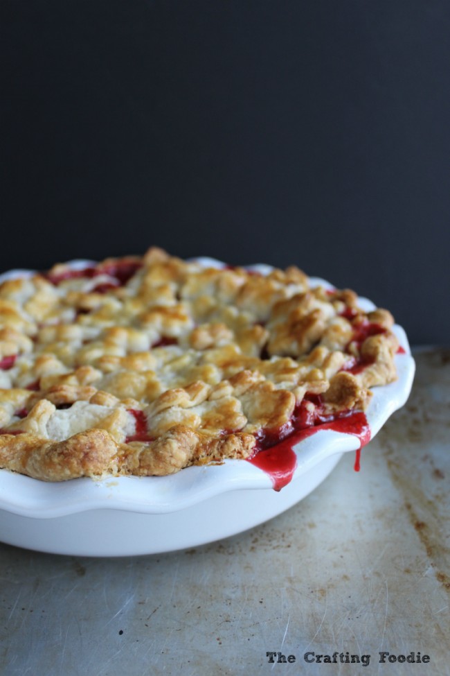 This Strawberry Rhubarb Pie features an all-butter, flaky crust with a sweet and tart filling made with fresh strawberries and rhubarb.