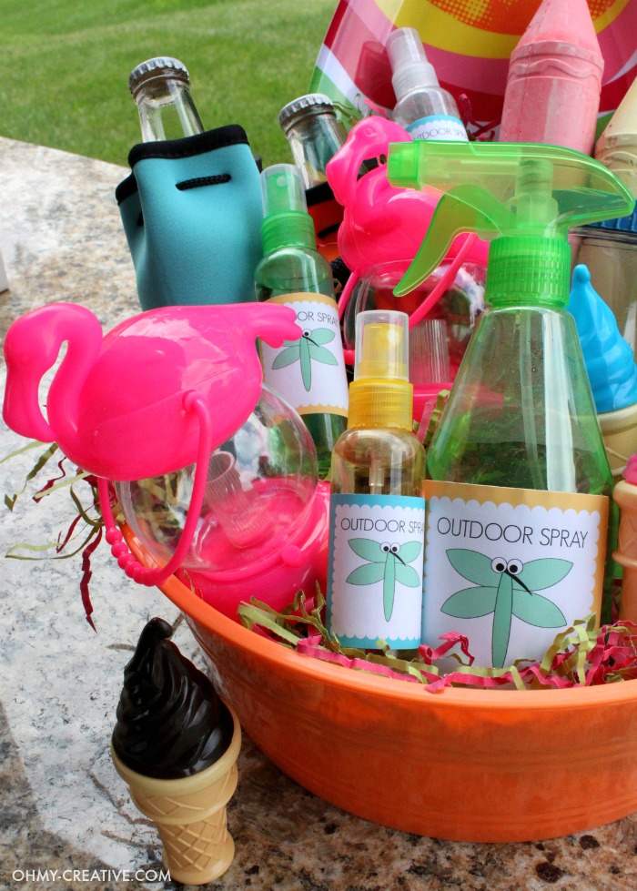 Summer Outdoor Gift Basket - Dollar Store Finds and a Little DIY