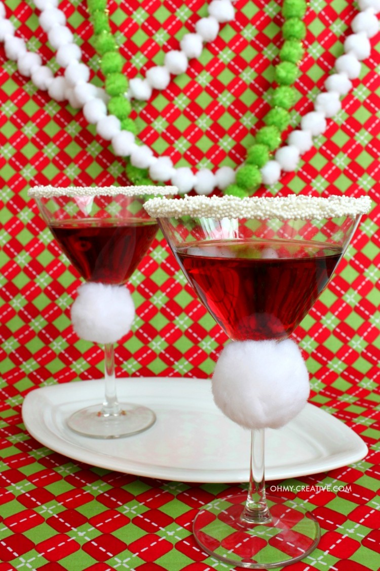 This festive Pomegranate Santa Hat Martini is so good your guest will be Ho Ho Hoing for more than one! | OHMY-CREATIVE.COM
