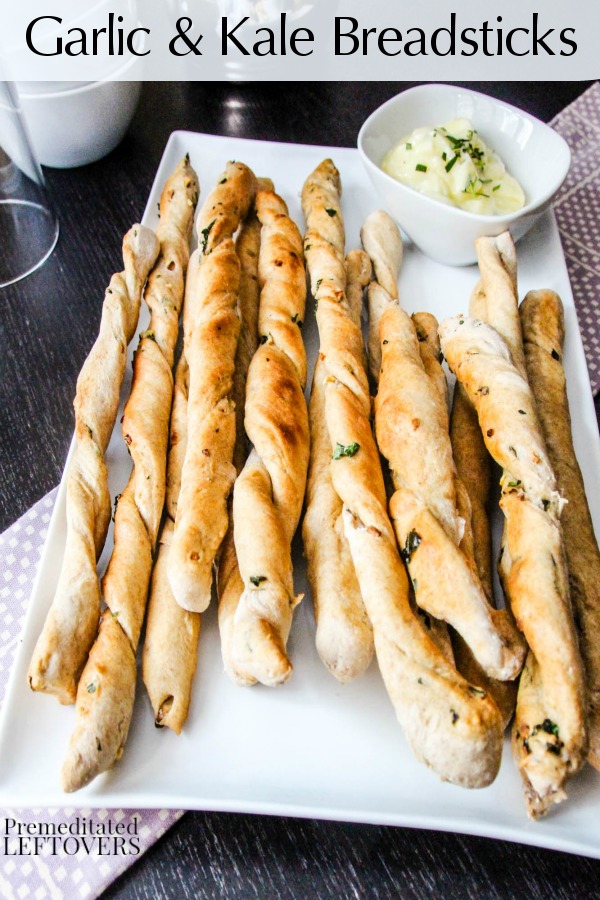 Garlic-Kale-Breadsticks-3