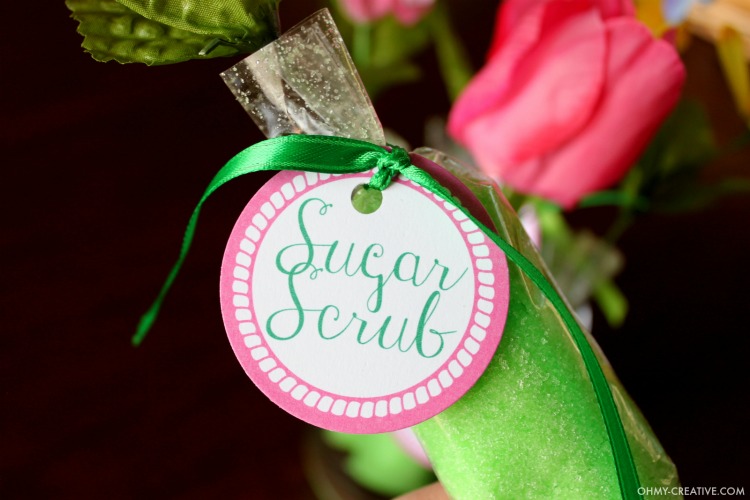 These Homemade Sugar Scrub Shower Favors are easy and inexpensive to make for Bridal Showers, Baby Showers or Party Favors! Have them gathered in a basket and hand out as guest leave! | OHMY-CREATIVE.COM