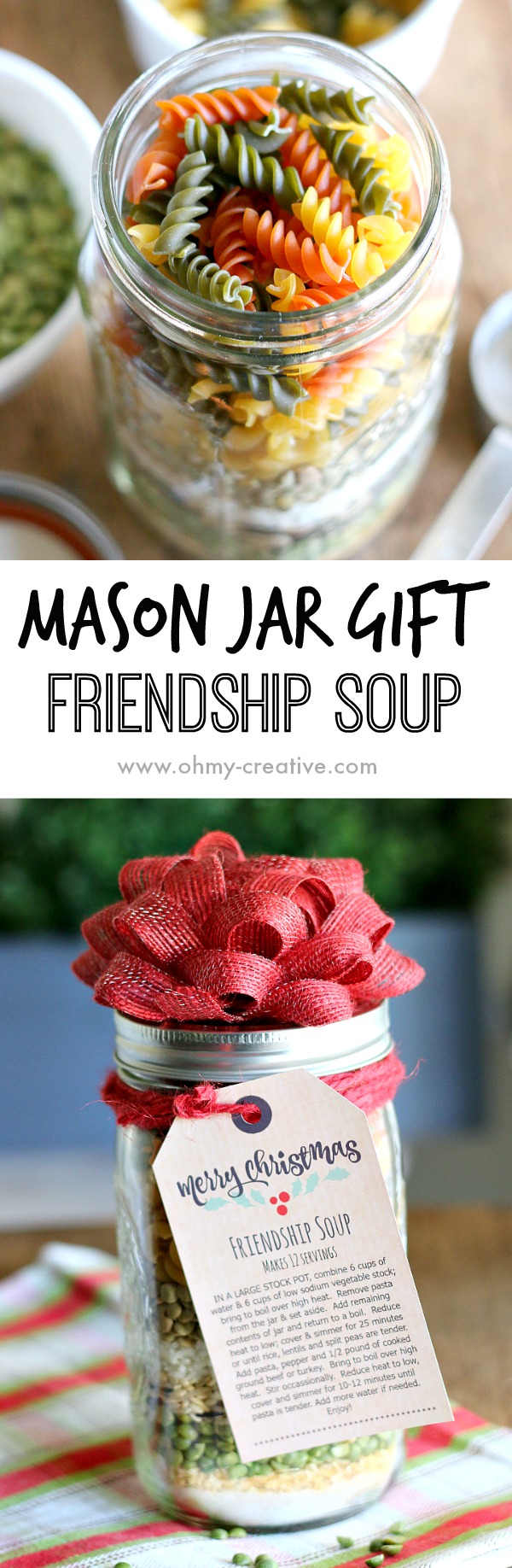 Edible gifts create the perfect personal touch for gift giving during the holiday season. This Soup in a Jar Gift makes a great gift for friends, neighbors and co-workers! Its so easy to make soup in a jar recipes - a real time saver at the holidays. This mason jar recipe makes a tasty Christmas soup! | OHMY-CREATIVE.COM
