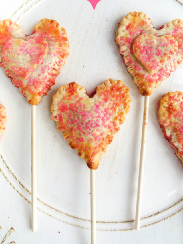 Valentine’s Day Mini Cherry Pie Pops