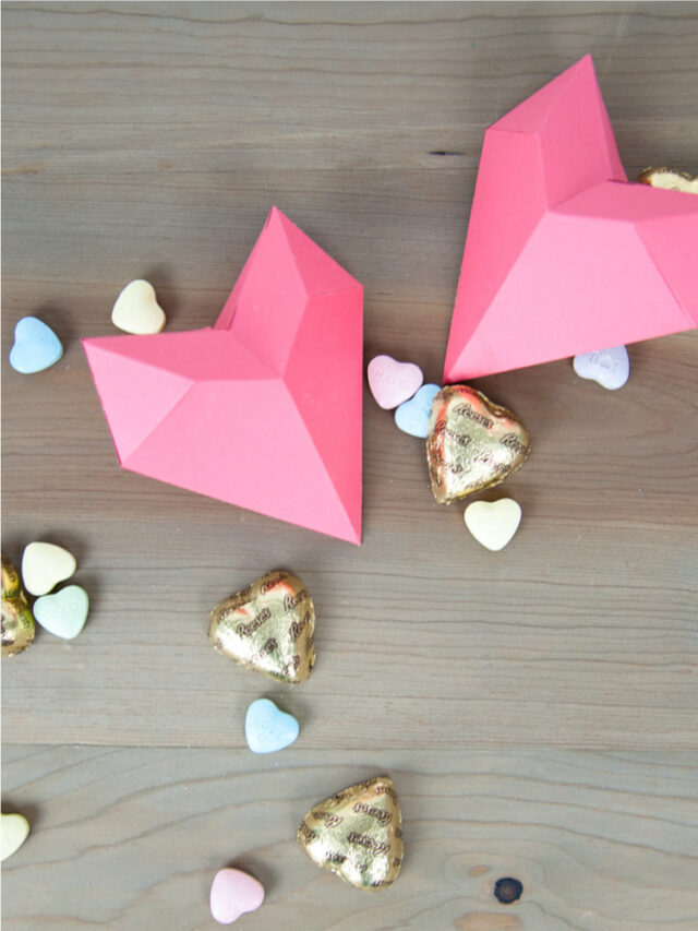 Valentine’s Day 3D Origami Paper Hearts