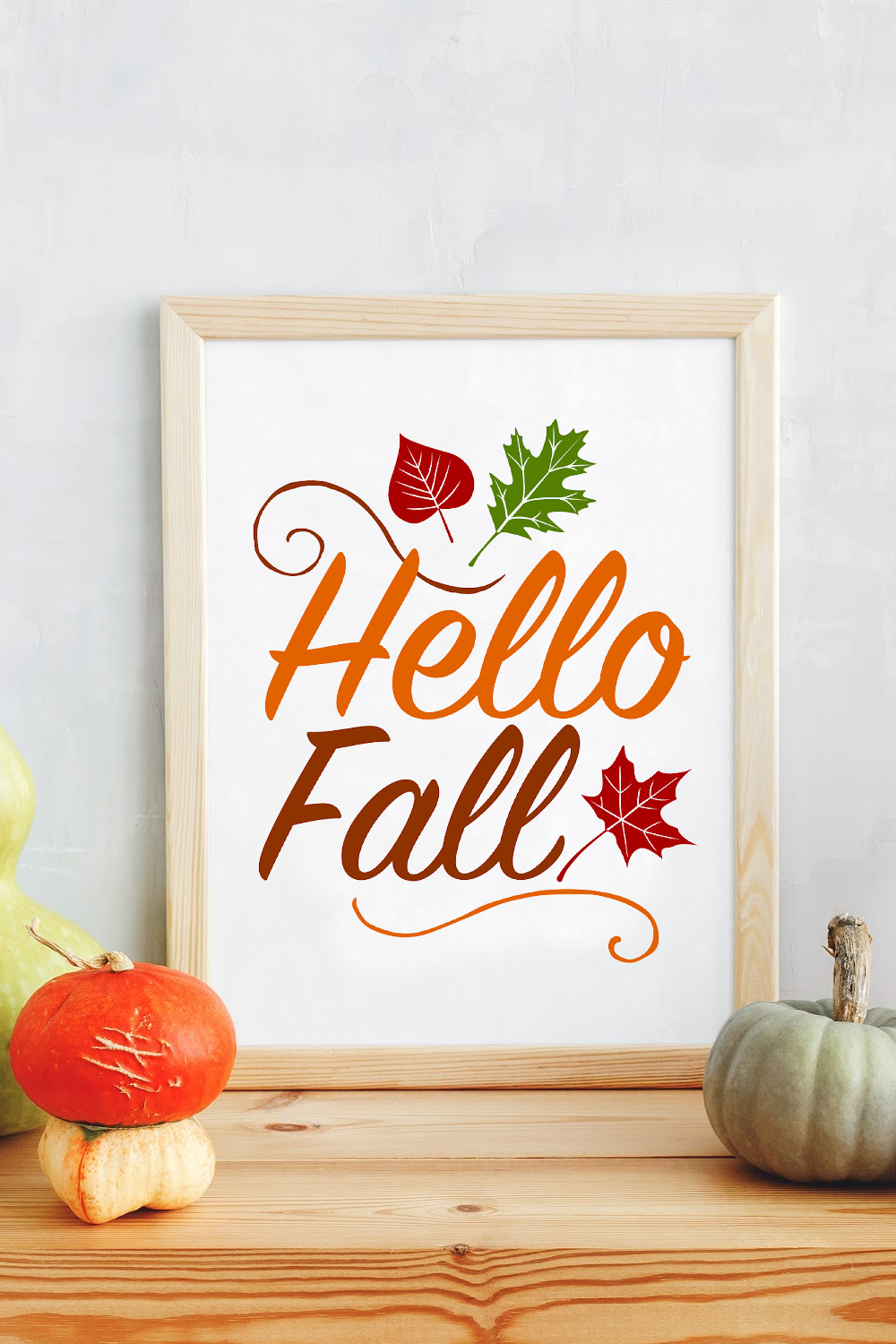 "Hello Fall" fall saying free printable quote.