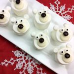 Adorable Marshmallow Polar Bear Craft Treats for Hot Chocolate | OHMY-CREATIVE.COM | Polar Bear Marshmallows | Polar Bear Hot Chocolate | Christmas Treats | Polar Bear Crafts #PolarBears #PolarBearMarshmallows #Christmas #ChristmasTreats #HotChocolate #MarshmallowPolarBears