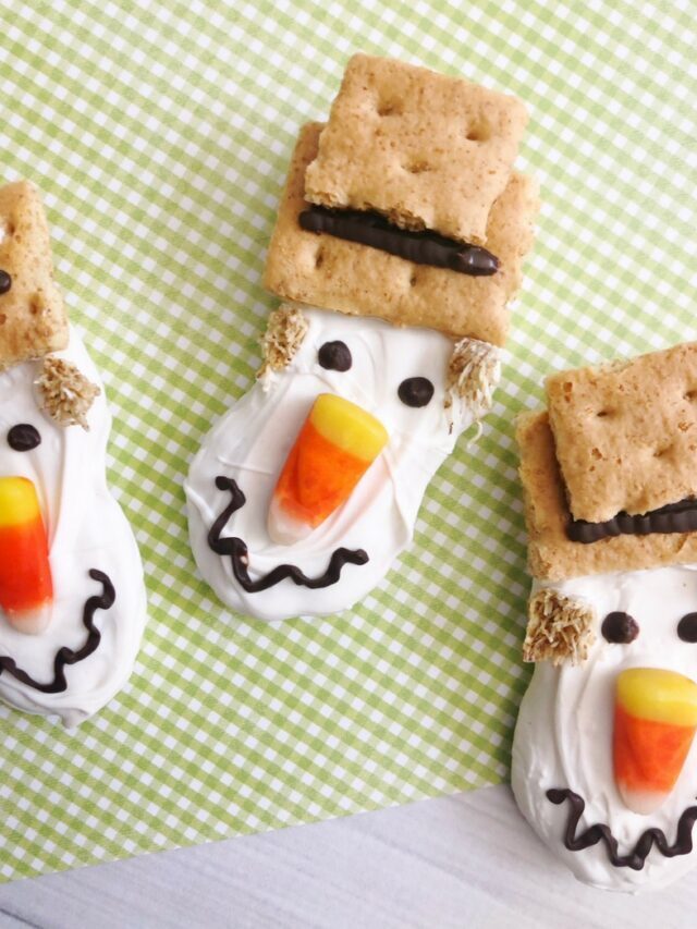 Scarecrow Nutter Butter Thanksgiving Cookies