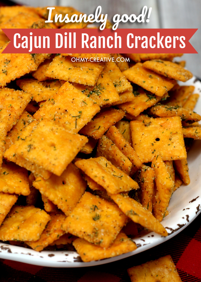 I will show you How To Make Crack Crackers Spicy In Cajun Dill Ranch - it's insanely good! This Cheez-It crack cracker recipe is so easy to make with amazing tangy flavors! OHMY-CREATIVE.COM #crackcrackerrecipe #cheez-it #crackers #snackrecipes #snackideas #cajunrecipes #cajun #ranch #gamedayrecipes 