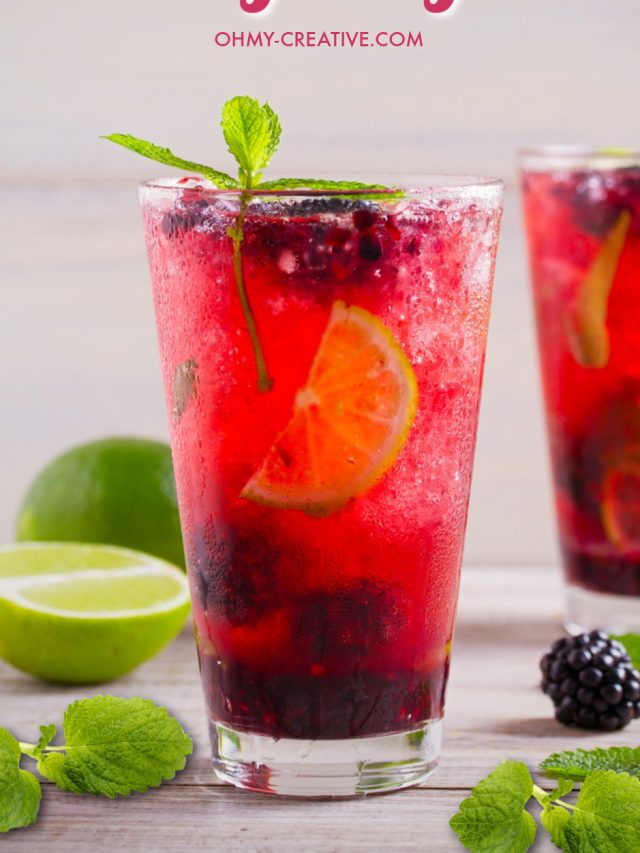 Easy Berry Mojito Cocktail Recipe
