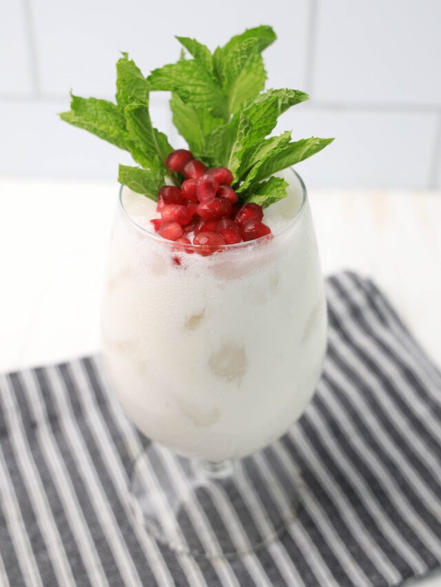 White Christmas Cocktail with Rum