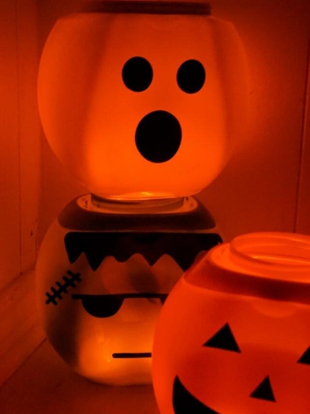 DIY Halloween Lantern Craft