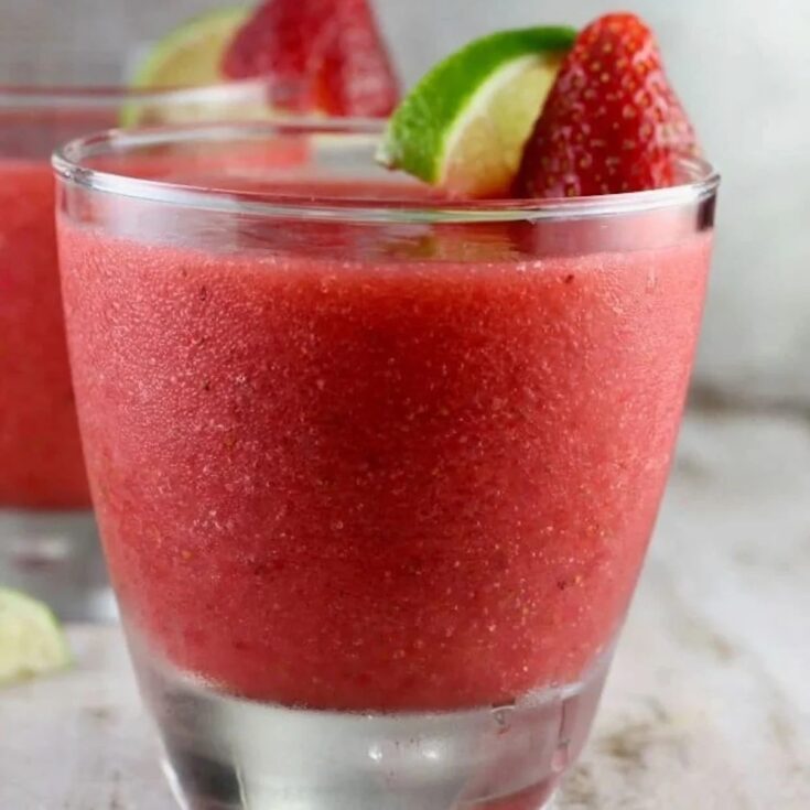 Image for Easy Strawberry Daiquiri (Recipe & Video)