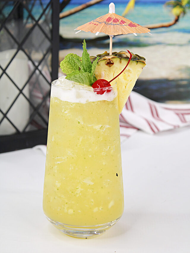 Pineapple Coconut Mojito Cocktail Recipe