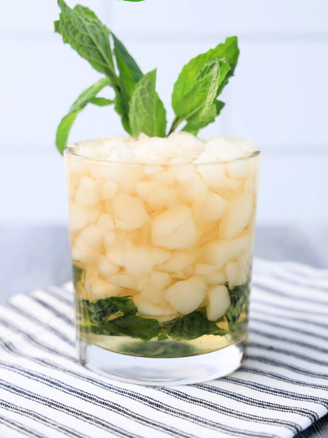 Easy Mint Julep Cocktail Recipe