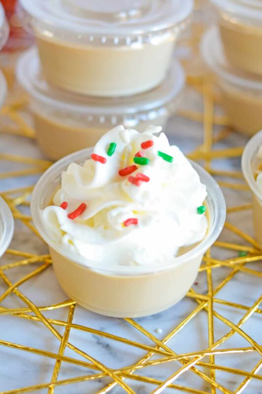 Get in the Holiday Spirit with Festive These Christmas Jello Shots - Oh ...
