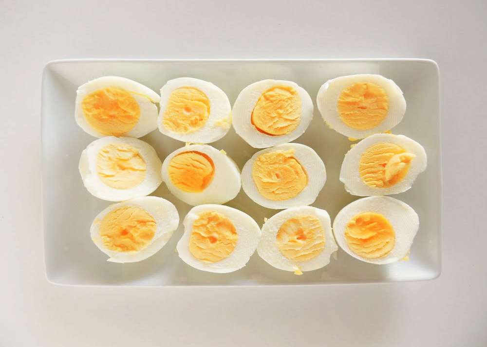 A plate of sliced eggs