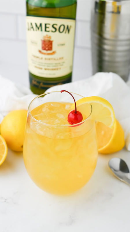 23 Refreshing Graduation Party Cocktails - Oh My Creative