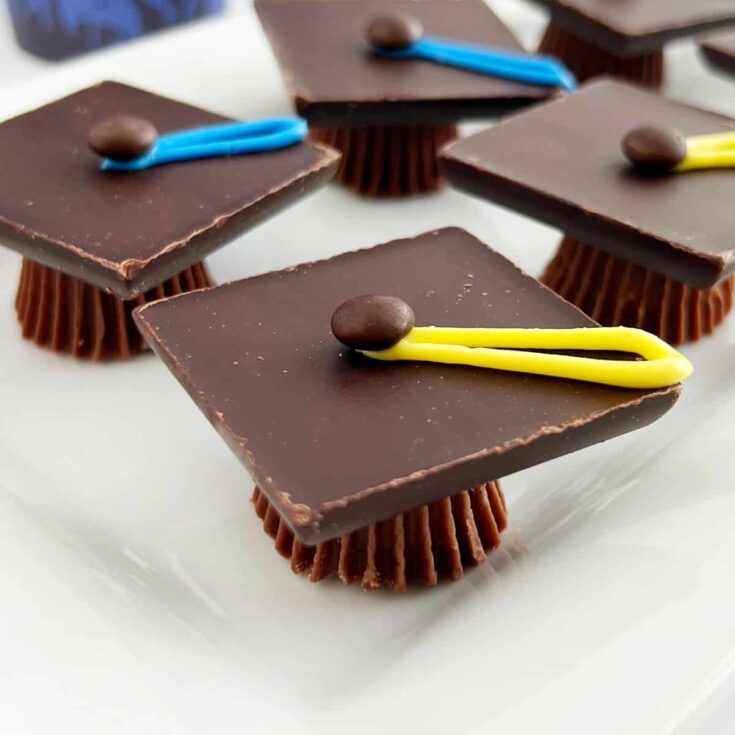 Image for Chocolate Graduation Caps Treats
