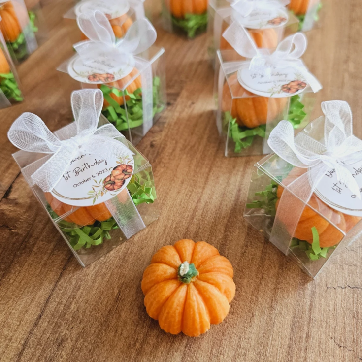 Image for Mini Pumpkin Candles 