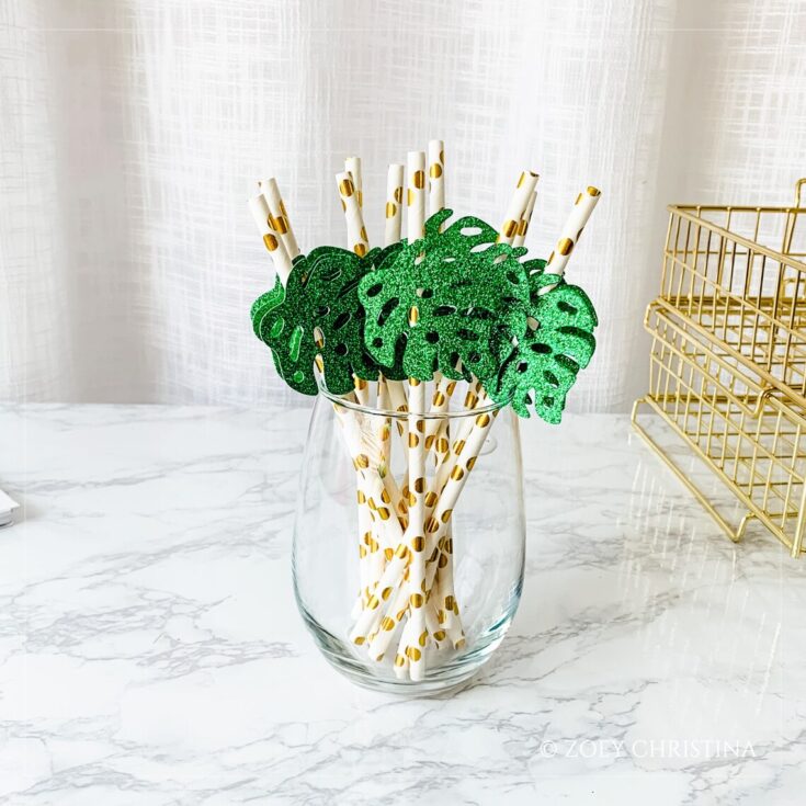 Image for Palm Leaf Straw Decor