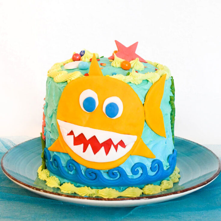 Image for How to Make a Baby Shark Birthday Cake
