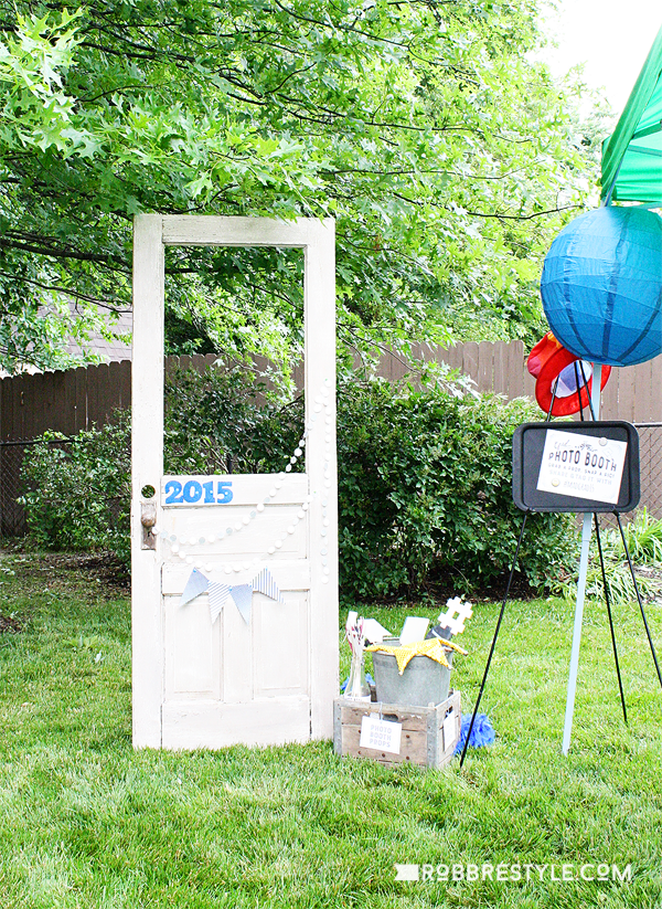 Image for DIY Budget Grad Photobooth