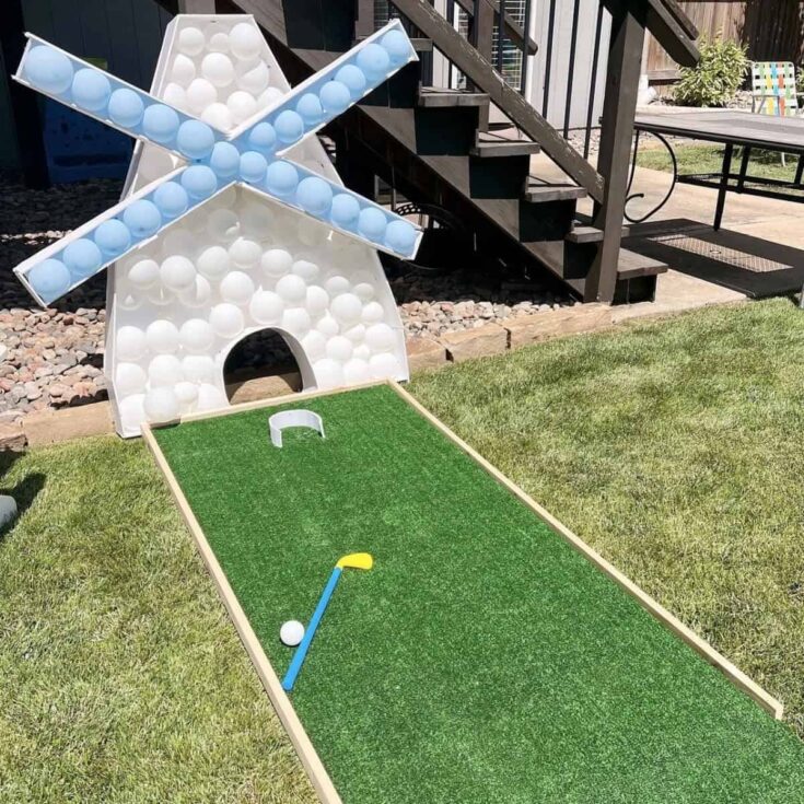 Image for DIY Backyard Mini Golf- Putt Putt 