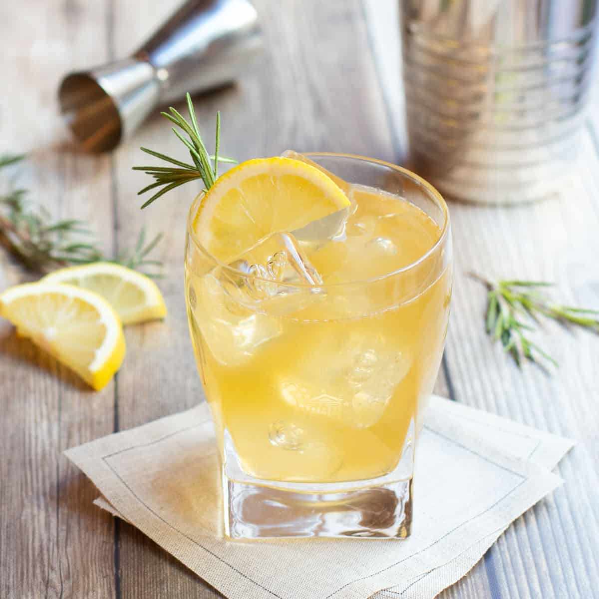 Image for Whiskey Lemon Cocktail with Ginger
