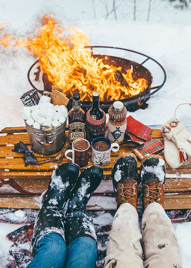 Image for Hosting a Winter Bonfire Party